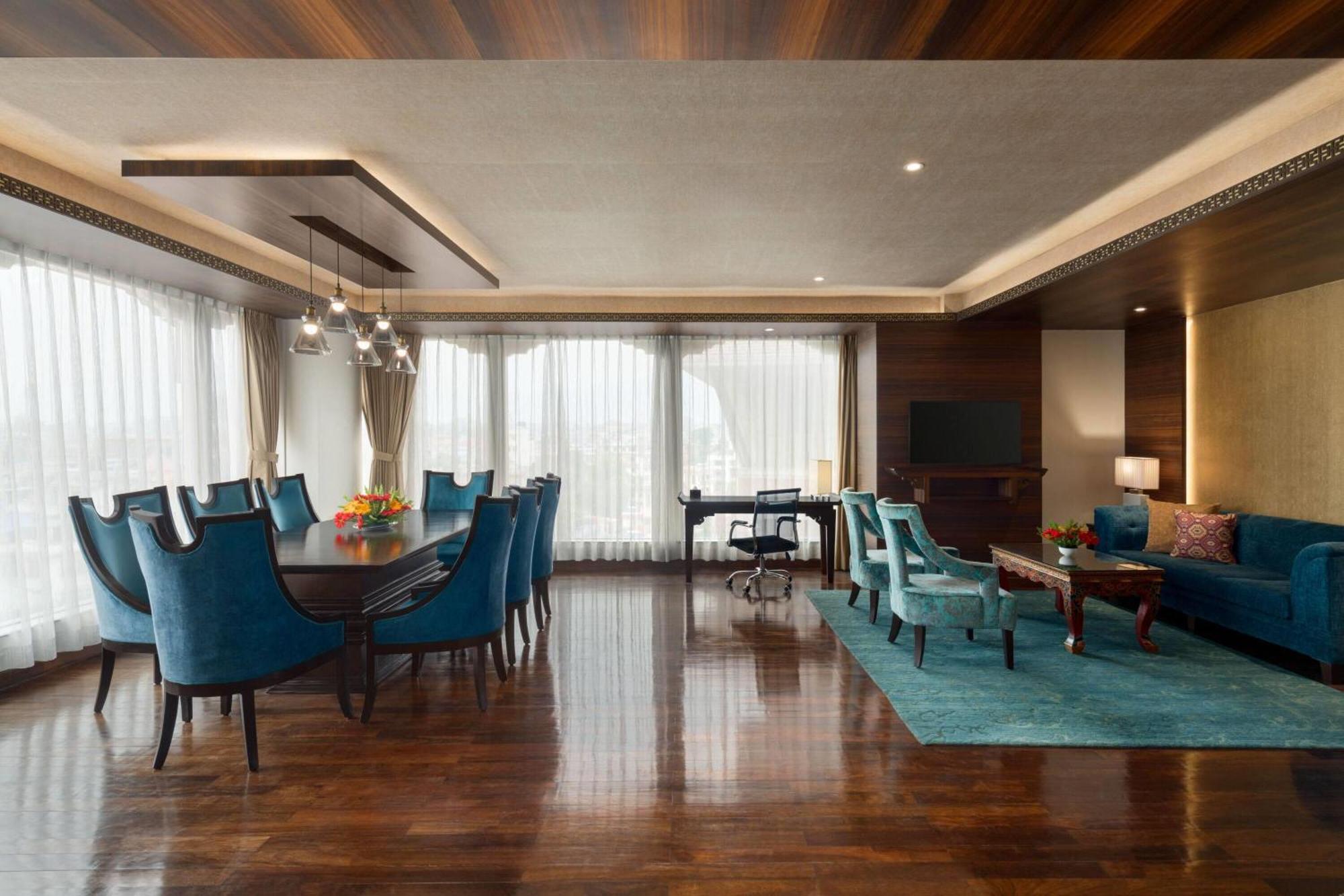 Hotel Ramada By Wyndham Kathmandu Dhumbarahi Extérieur photo